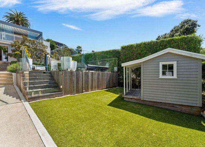  at 8 Alfred Street, Northcote Point, North Shore City, Auckland