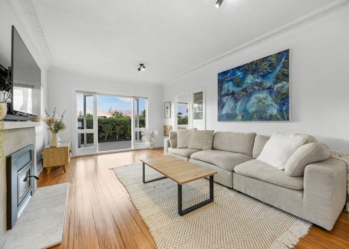  at 6 Barrack Road, Mount Wellington, Auckland City, Auckland