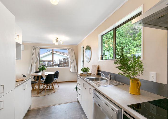  at 81 Allington Road, Karori, Wellington