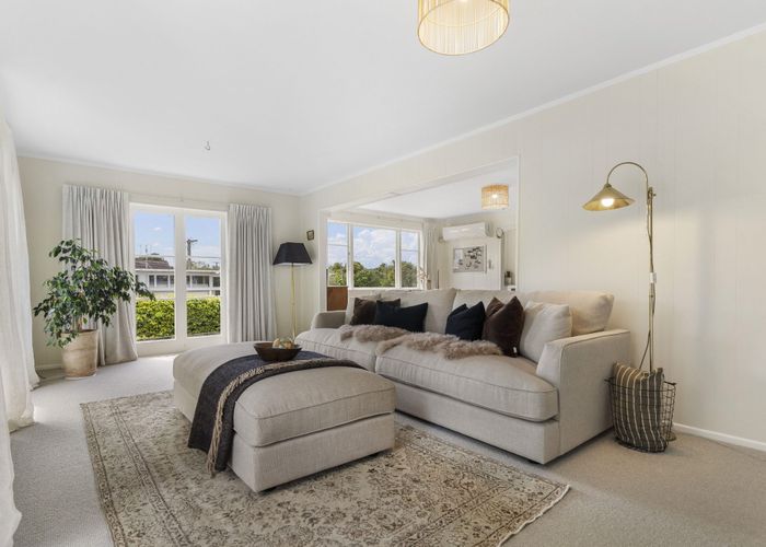  at 23 Hawke Crescent, Beachlands, Auckland