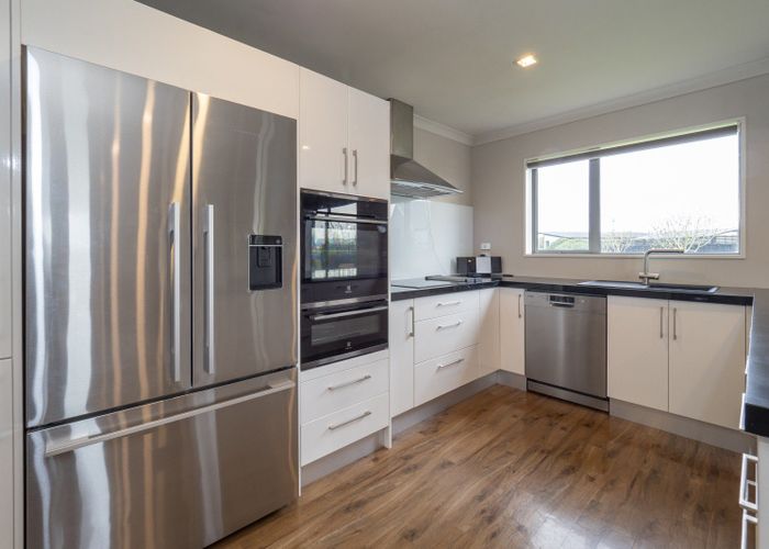  at 14 Trent Place, Huntingdon, Ashburton