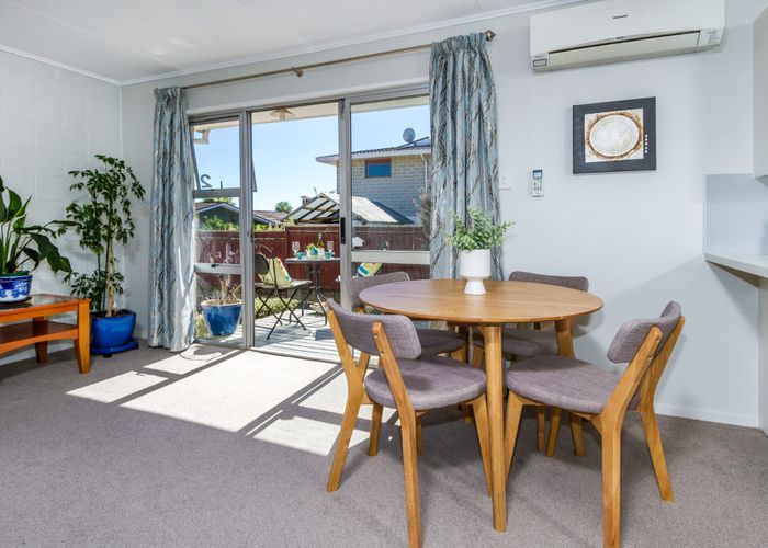  at 2/11 Exeter Street, Stoke, Nelson