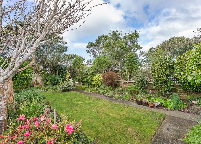  at 174 Mitchell Street, Brooklyn, Wellington