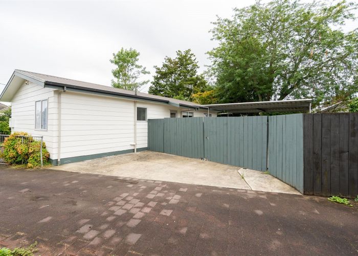  at 166 Clyde Street, Hamilton East, Hamilton