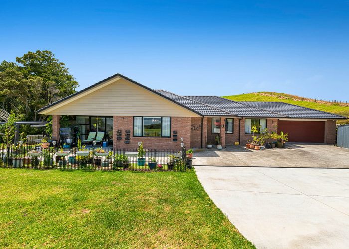  at 3390C Kaipara Coast Highway, Kaukapakapa, Rodney, Auckland