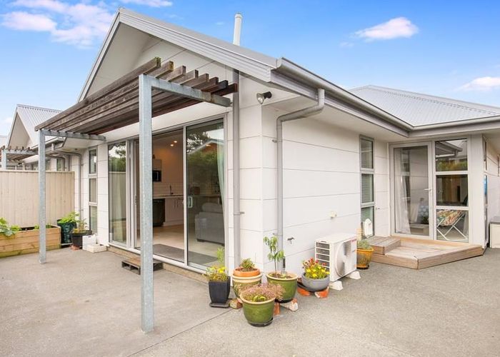  at 11H Clarence Street South, Addington, Christchurch