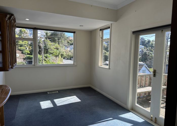  at 42 Raroa Road, Kelburn, Wellington, Wellington