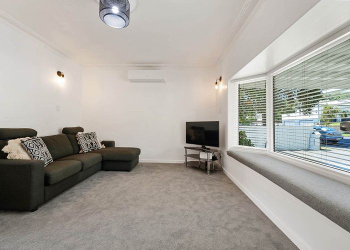  at 22 Robert Street, Ellerslie, Auckland City, Auckland