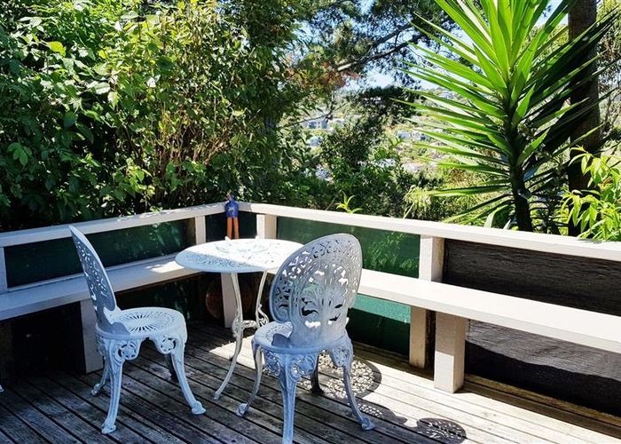  at Oneroa, Waiheke Island, Auckland