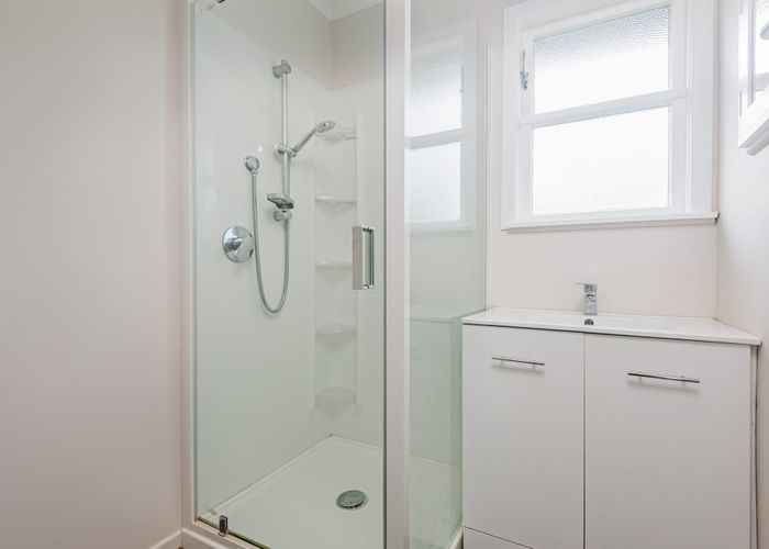  at 27 Battersea Place, Roslyn, Palmerston North