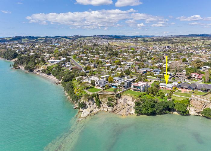  at 29 Hawke Crescent, Beachlands, Auckland