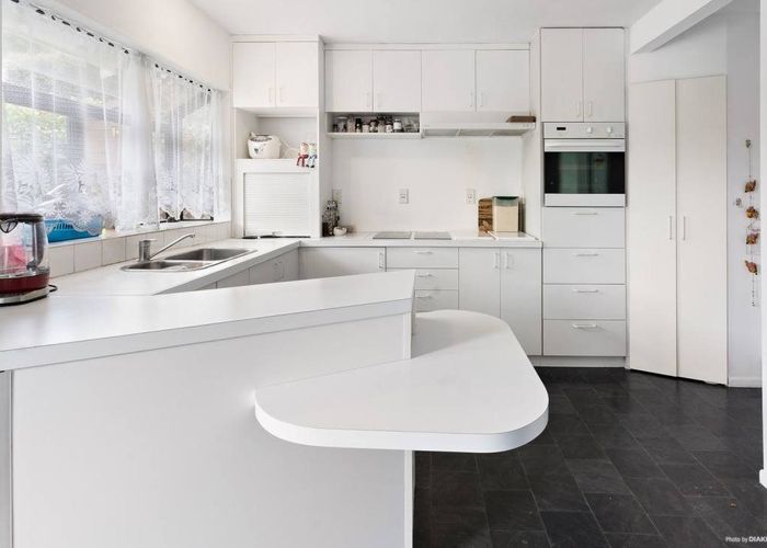  at 33A Pickwick Parade, Bucklands Beach, Manukau City, Auckland