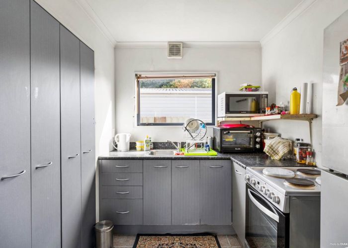  at 20 Margan Avenue, Papatoetoe, Auckland