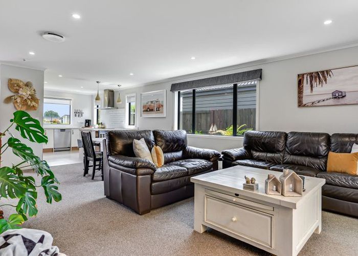  at 9 Lulu Avenue, Chartwell, Hamilton