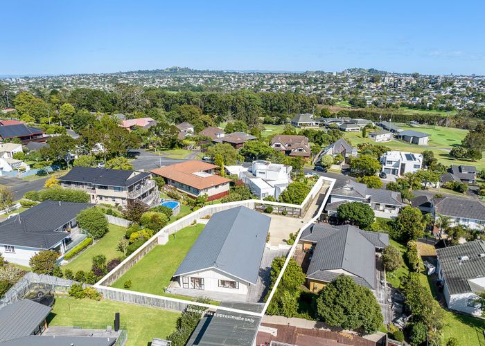  at 24 Coldham Crescent, Saint Johns, Auckland