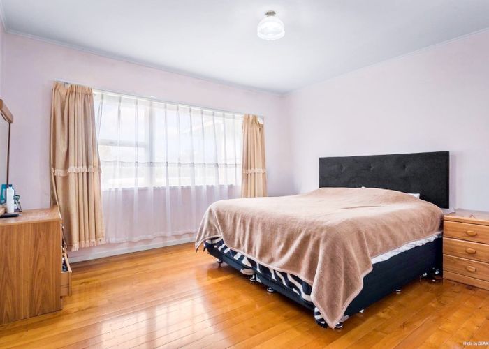  at 2/7 Ellen Ave, Hillcrest, North Shore City, Auckland