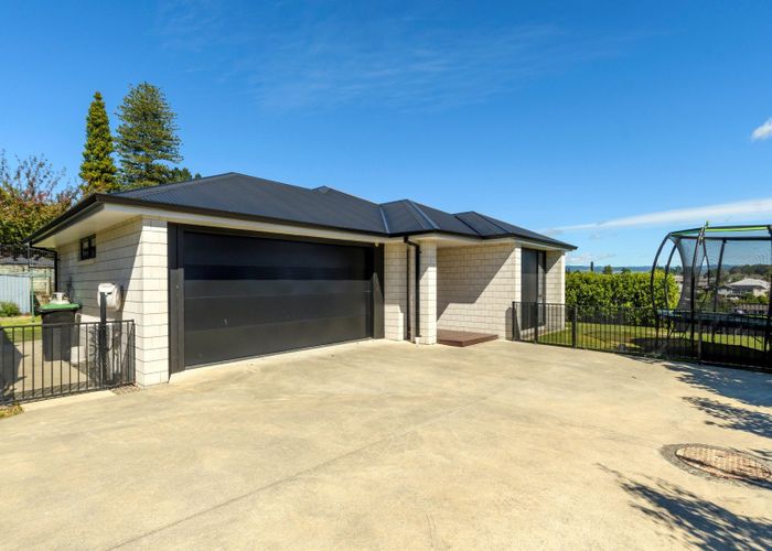  at 4 Quail Court, Pyes Pa, Tauranga, Bay Of Plenty