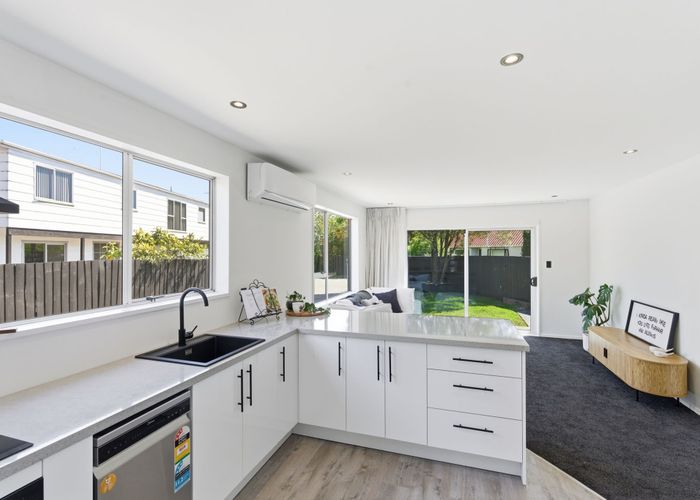  at 1/11 Hersham Place, Bromley, Christchurch City, Canterbury