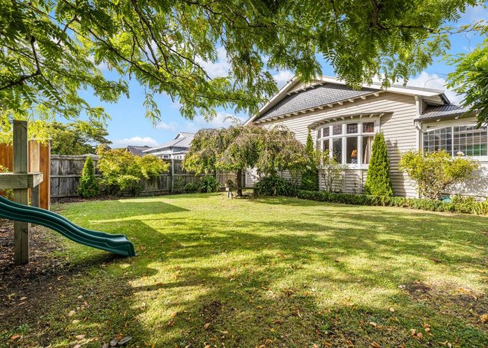  at 18 Tainui Street, Somerfield, Christchurch