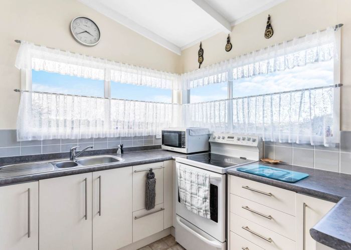  at 42A Target Road, Totara Vale, Auckland