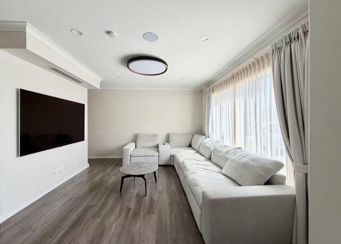  at 14 Perehia Road, Flat Bush, Manukau City, Auckland