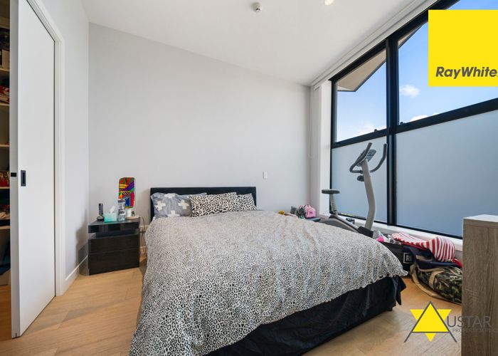  at 1/14 Todd Plaza, New Lynn, Waitakere City, Auckland