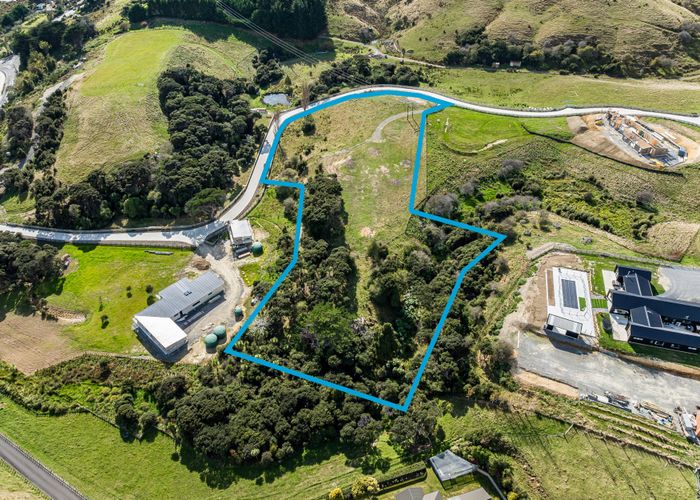  at 4 Karamu Way, Pauatahanui, Porirua, Wellington