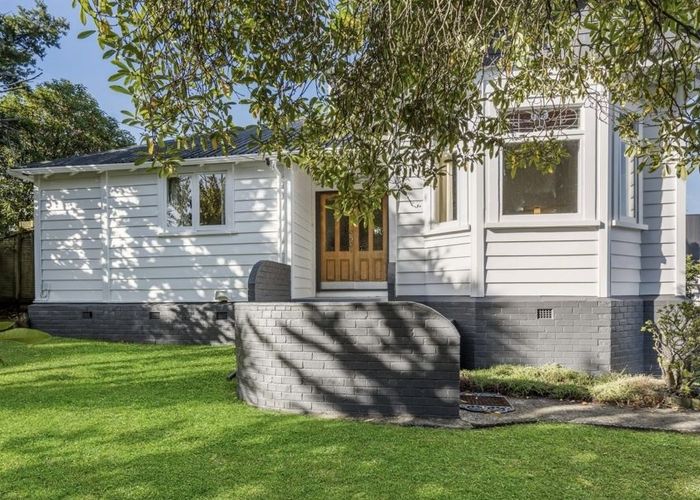  at 18 Golf Avenue, Otahuhu, Auckland