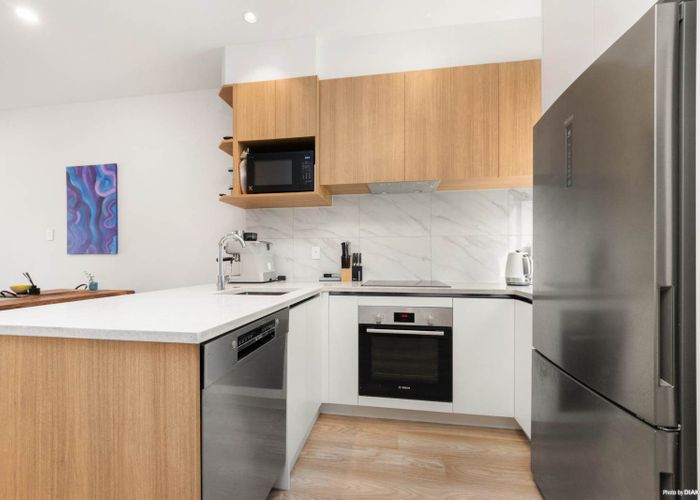  at 4/28 Vodanovich Road, Te Atatu South, Waitakere City, Auckland