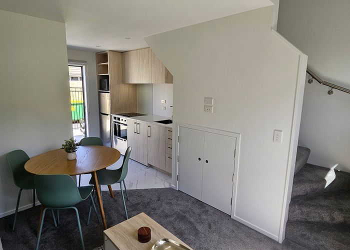  at 1/17 Winchester Street, Merivale, Christchurch City, Canterbury