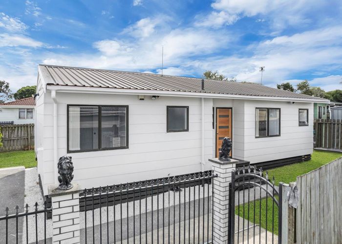  at 16A  Hatherley Place, Clendon Park, Manukau City, Auckland
