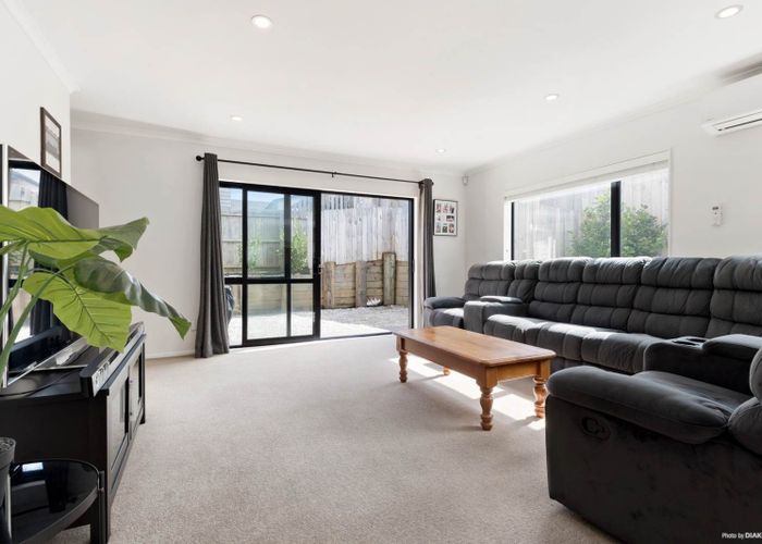  at 21 Exler Place, Avondale, Auckland