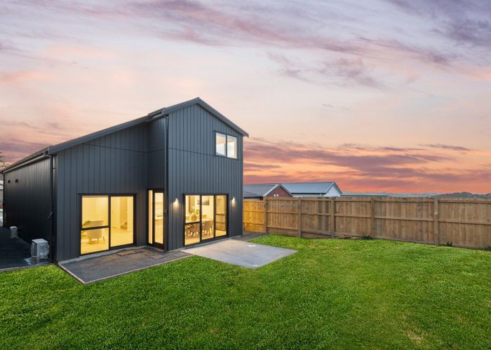  at 27 Morus Road, Massey, Waitakere City, Auckland