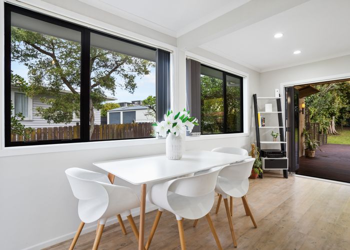  at 12 Kapuka Road, Mangere Bridge, Auckland