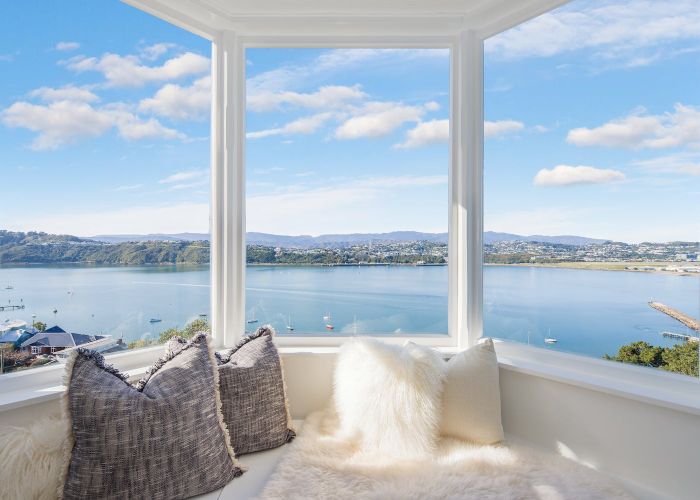  at 41 Overtoun Terrace, Hataitai, Wellington