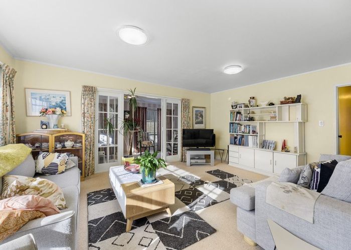 at 1/208 Pakuranga Road, Pakuranga Heights, Manukau City, Auckland
