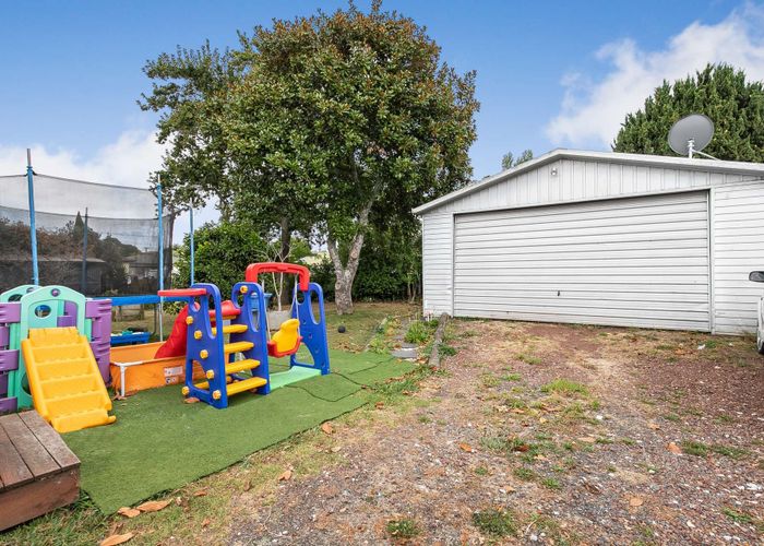  at 3 Albertson Place, Manurewa, Manukau City, Auckland