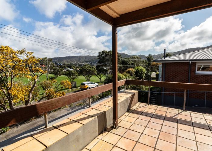  at 39 Lucknow Terrace, Khandallah, Wellington