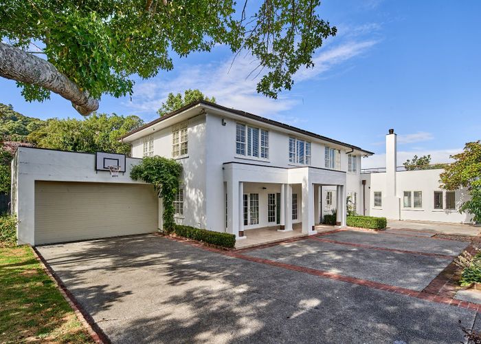  at 25 Cheviot Road, Lowry Bay, Lower Hutt, Wellington