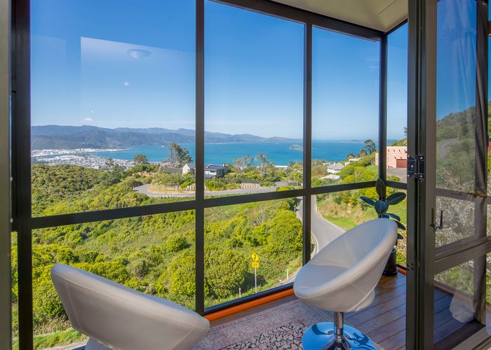  at 121 Maungaraki Road, Korokoro, Lower Hutt