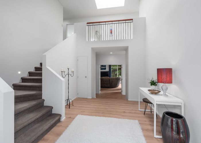  at 38 Ravenstone Place, Chatswood, Auckland
