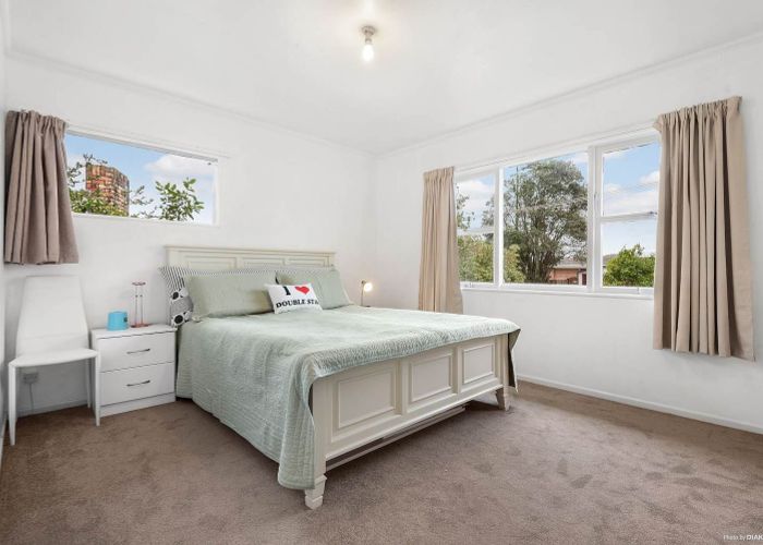  at 74 Webster Avenue, Mount Roskill, Auckland City, Auckland