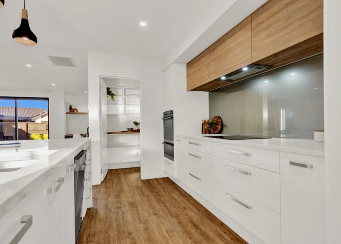  at 9 Eleanor Lane, Harewood, Christchurch City, Canterbury