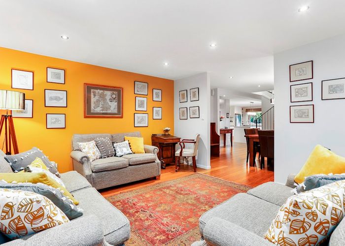  at 3 Tauhinu Road, Greenhithe, Auckland