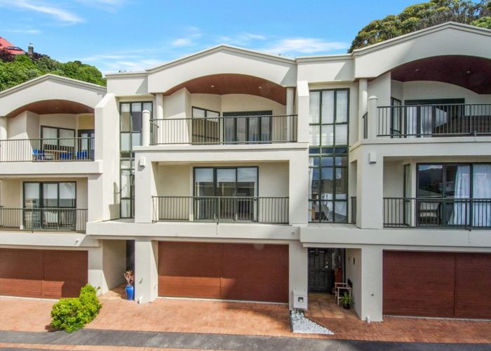  at 10/22 Oriental Terrace, Oriental Bay, Wellington