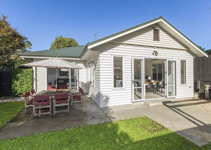  at 105C Landscape Road, Mount Eden, Auckland City, Auckland