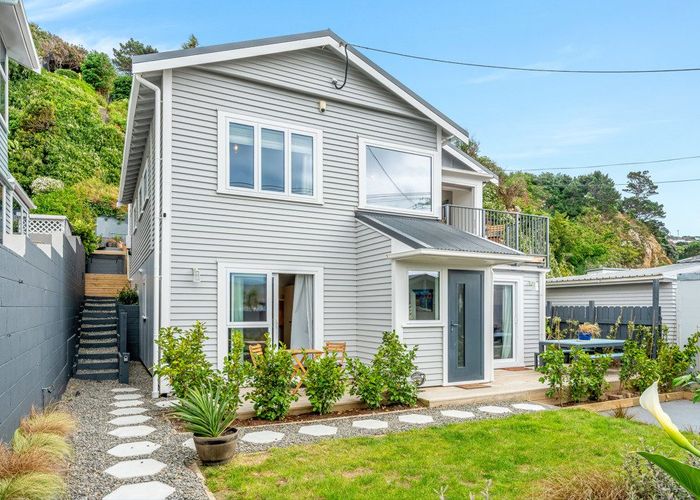  at 24 Ferry Street, Seatoun, Wellington, Wellington