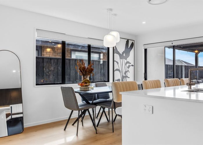  at 11 Eldridge Street, Woodend, Woodend