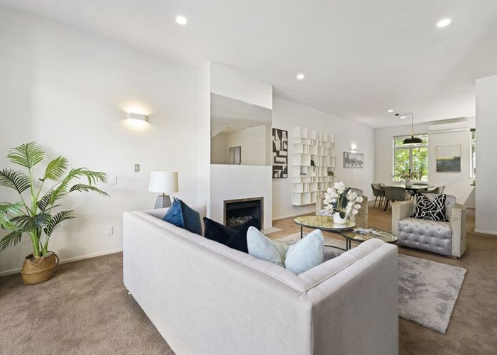  at 132E Grafton Road, Grafton, Auckland