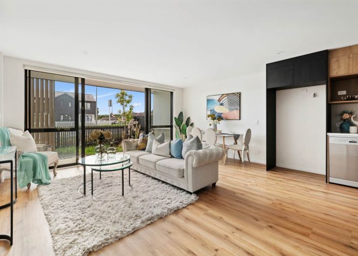  at G02/1 Dishys Road, Flat Bush, Manukau City, Auckland
